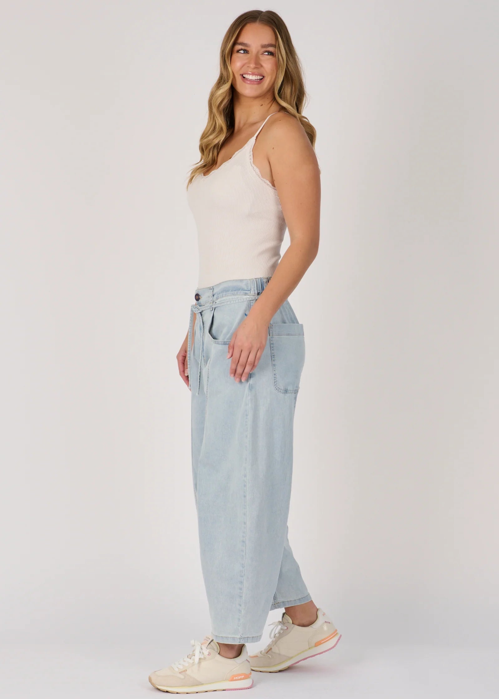 OTW Barrel Jean Light Blue