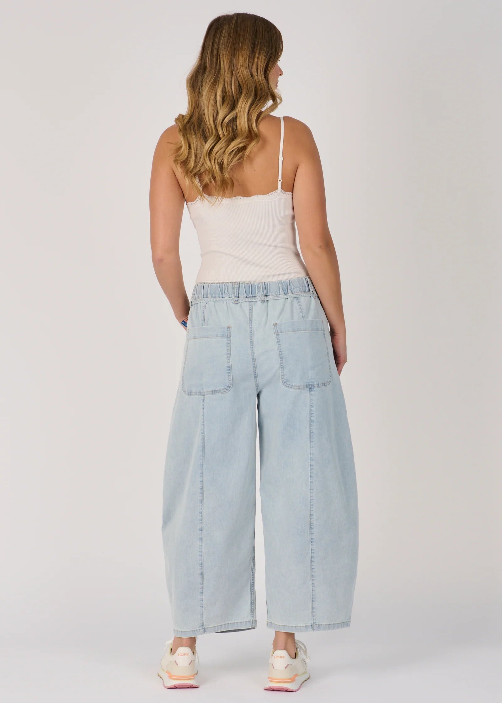 OTW Barrel Jean Light Blue