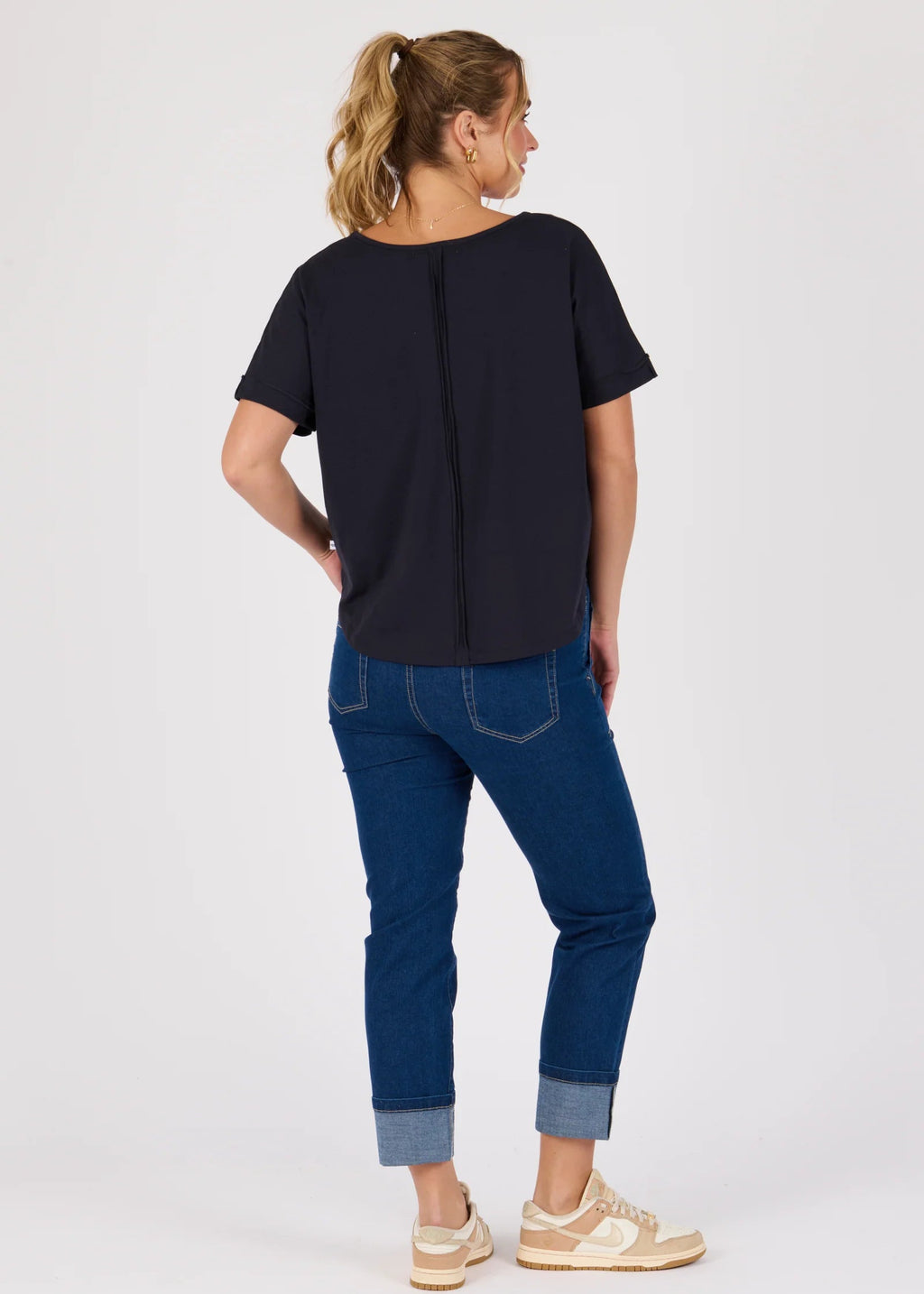 OTW V-Neck Tee Navy