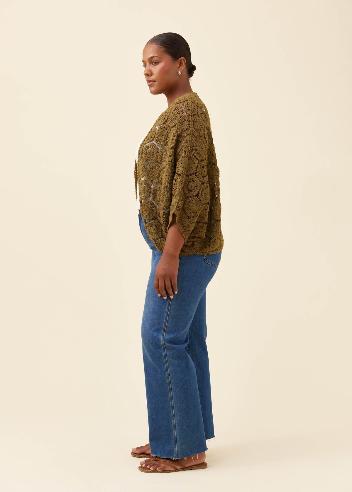 IOM Maggie Crotchet Cape Olive