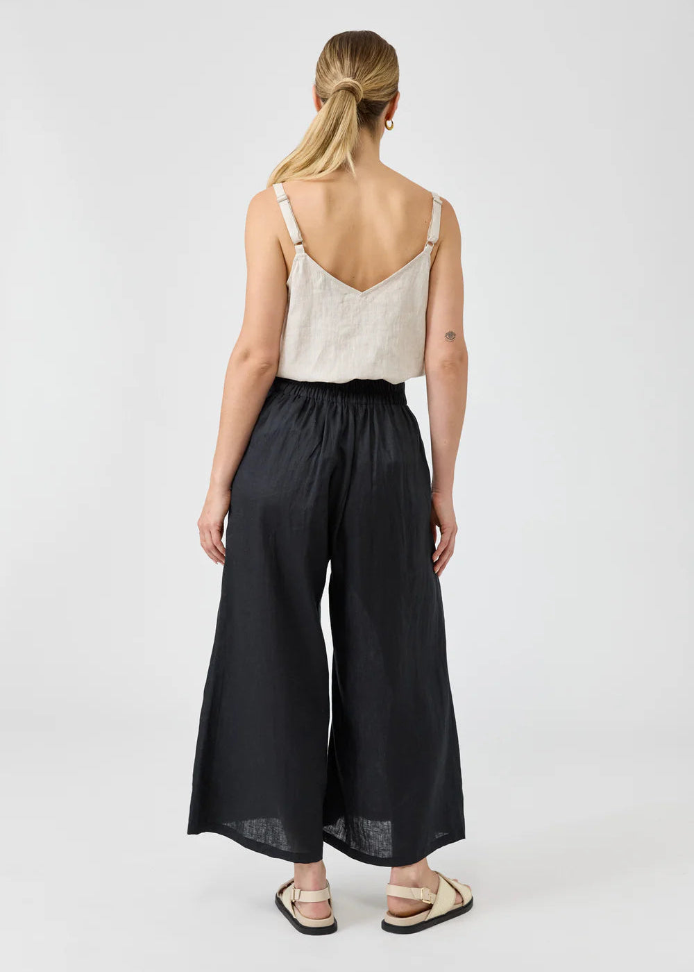 Eb & Ive Studio Crop Pant Ebony