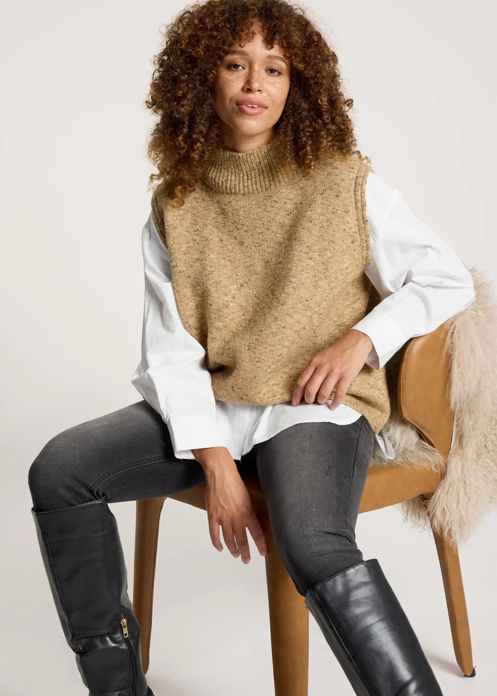 Eb & Ive Zarda Knit Vest Mocha