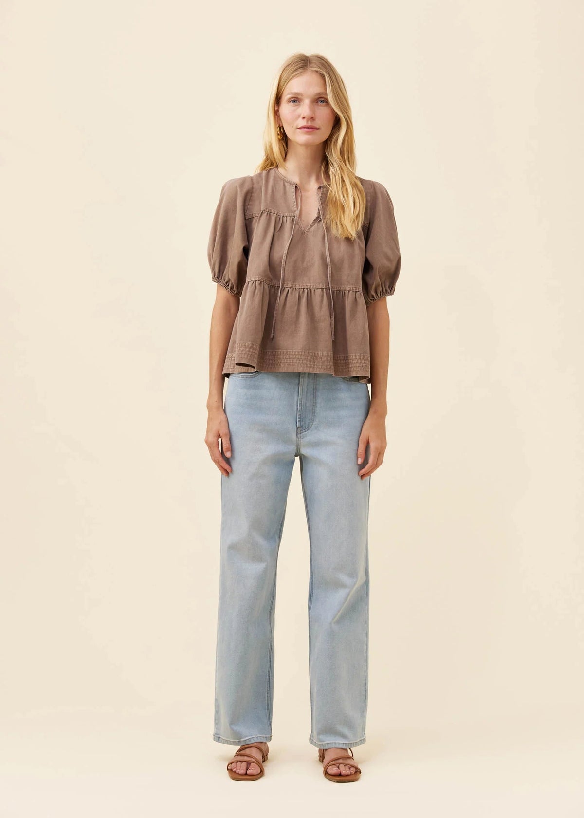 IOM Preston Tie Top Taupe