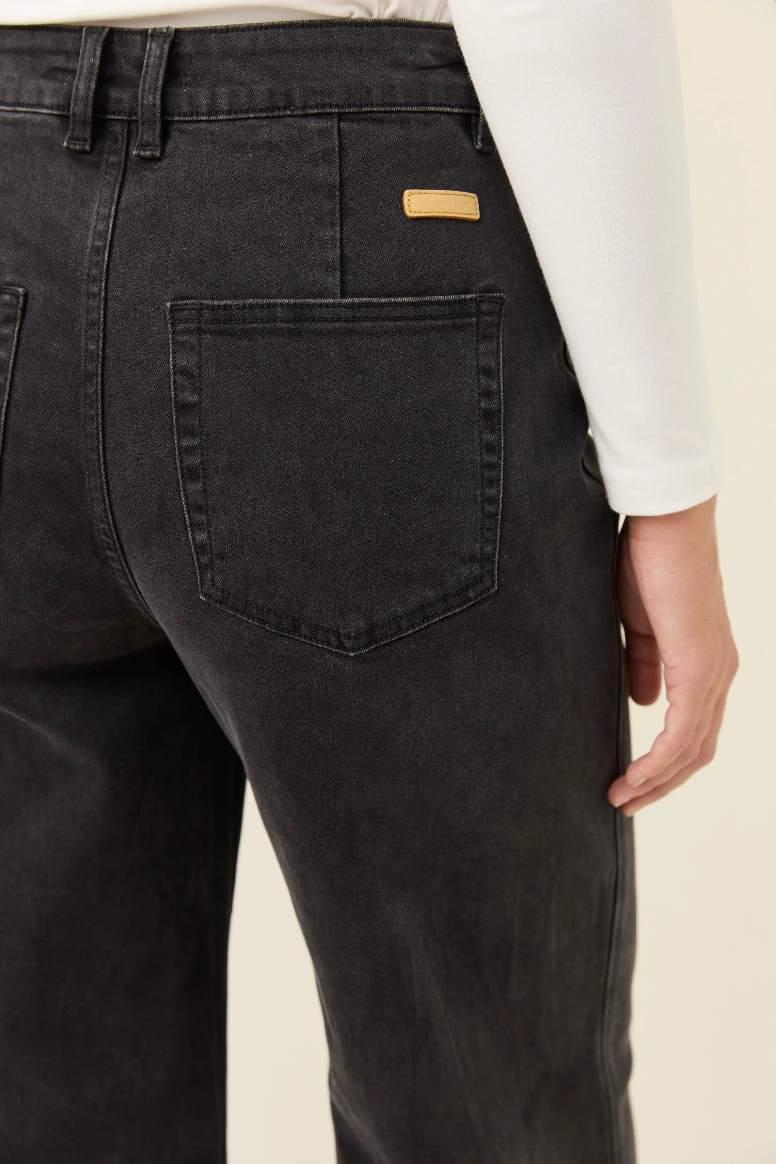 IOM Tate Denim Ash