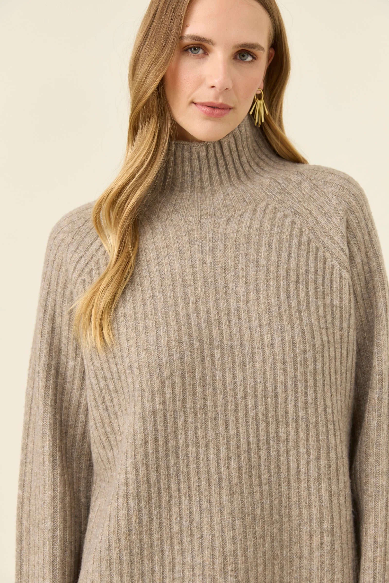IOM Miru Jumper Stone