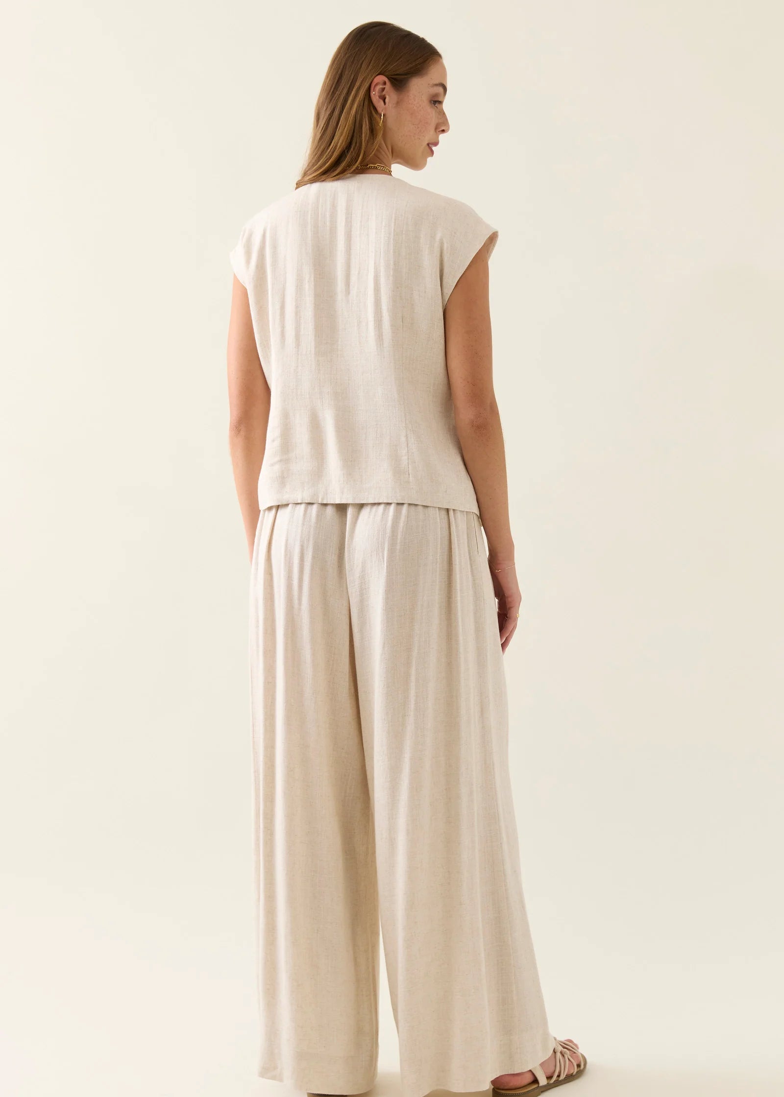 IOM Ingrid Vest Canvas