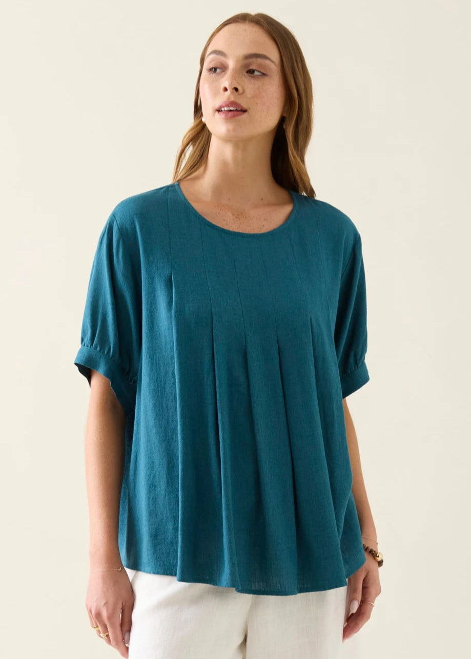 IOM Ingrid Pleat Top Baltic
