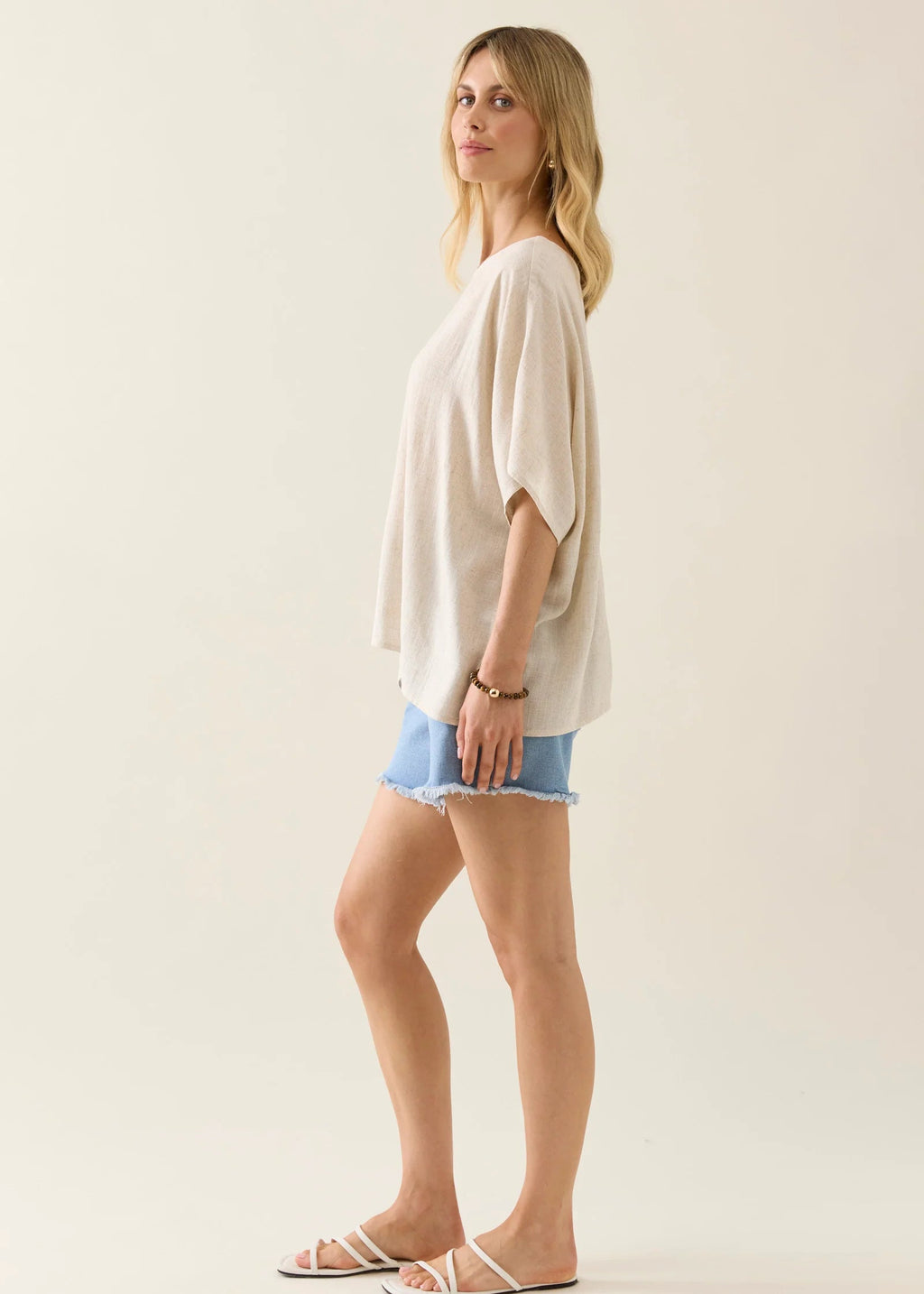 IOM Ingrid Relaxed Top Canvas