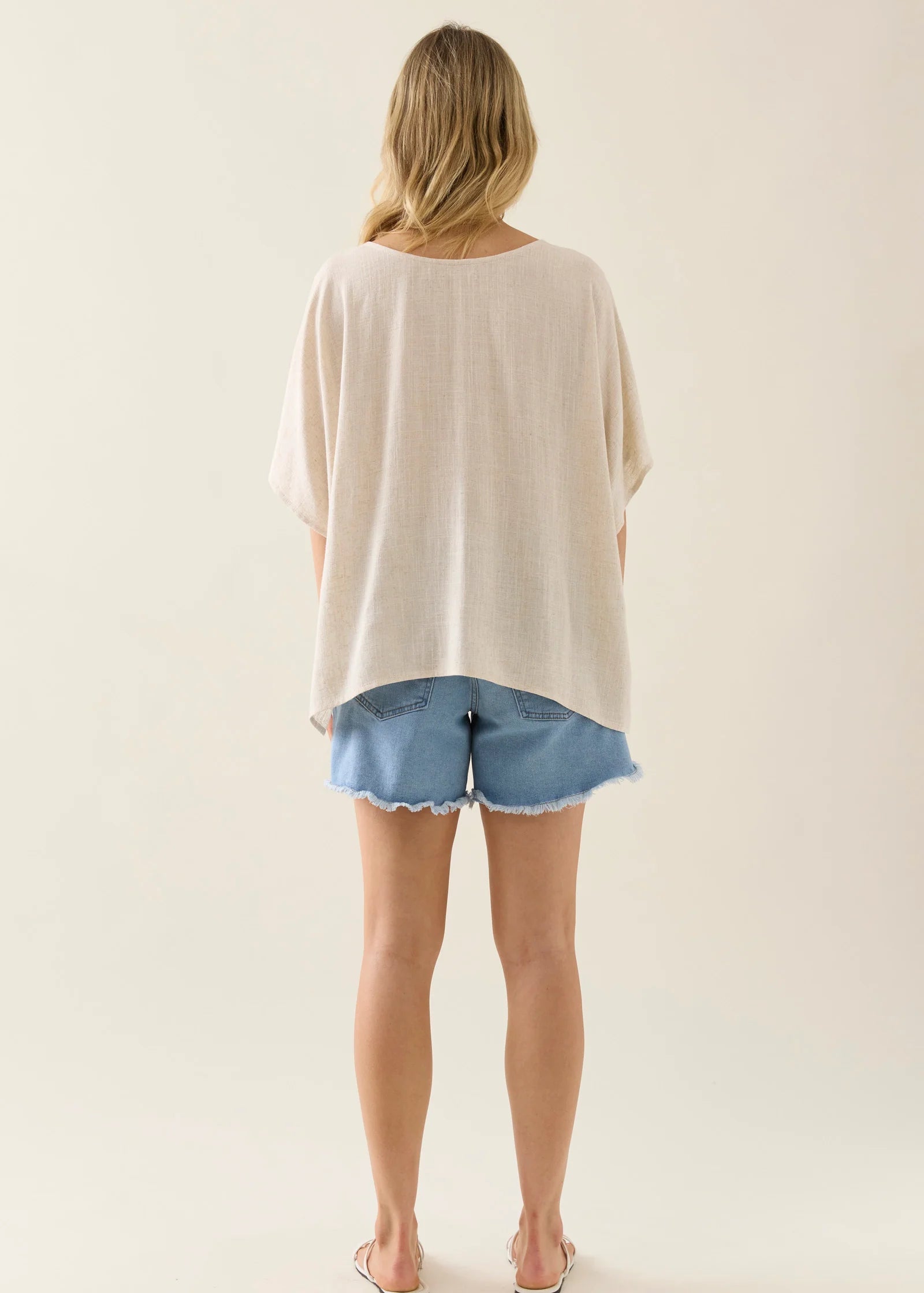 IOM Ingrid Relaxed Top Canvas