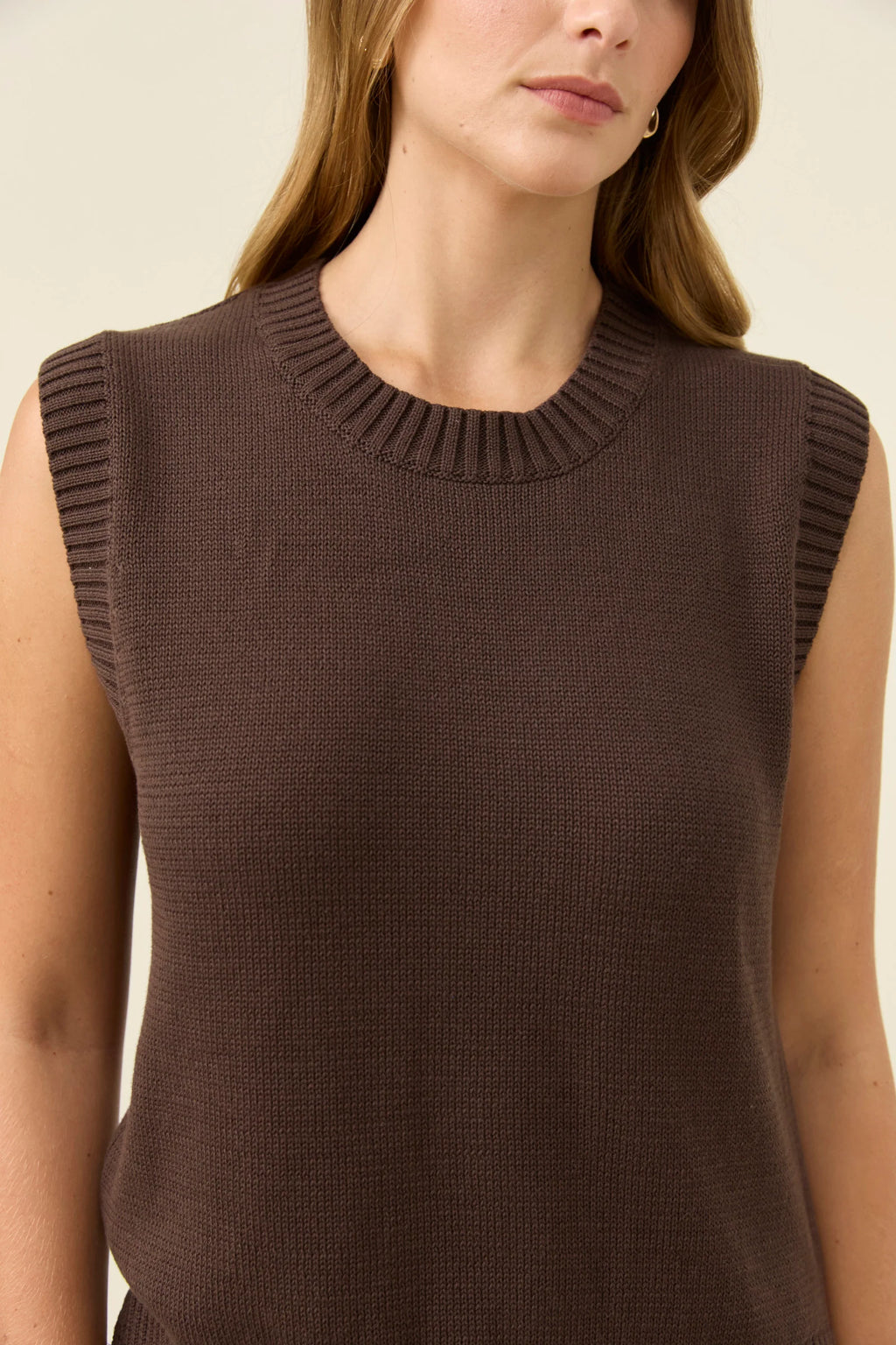 IOM Darby Knit Vest Chocolate