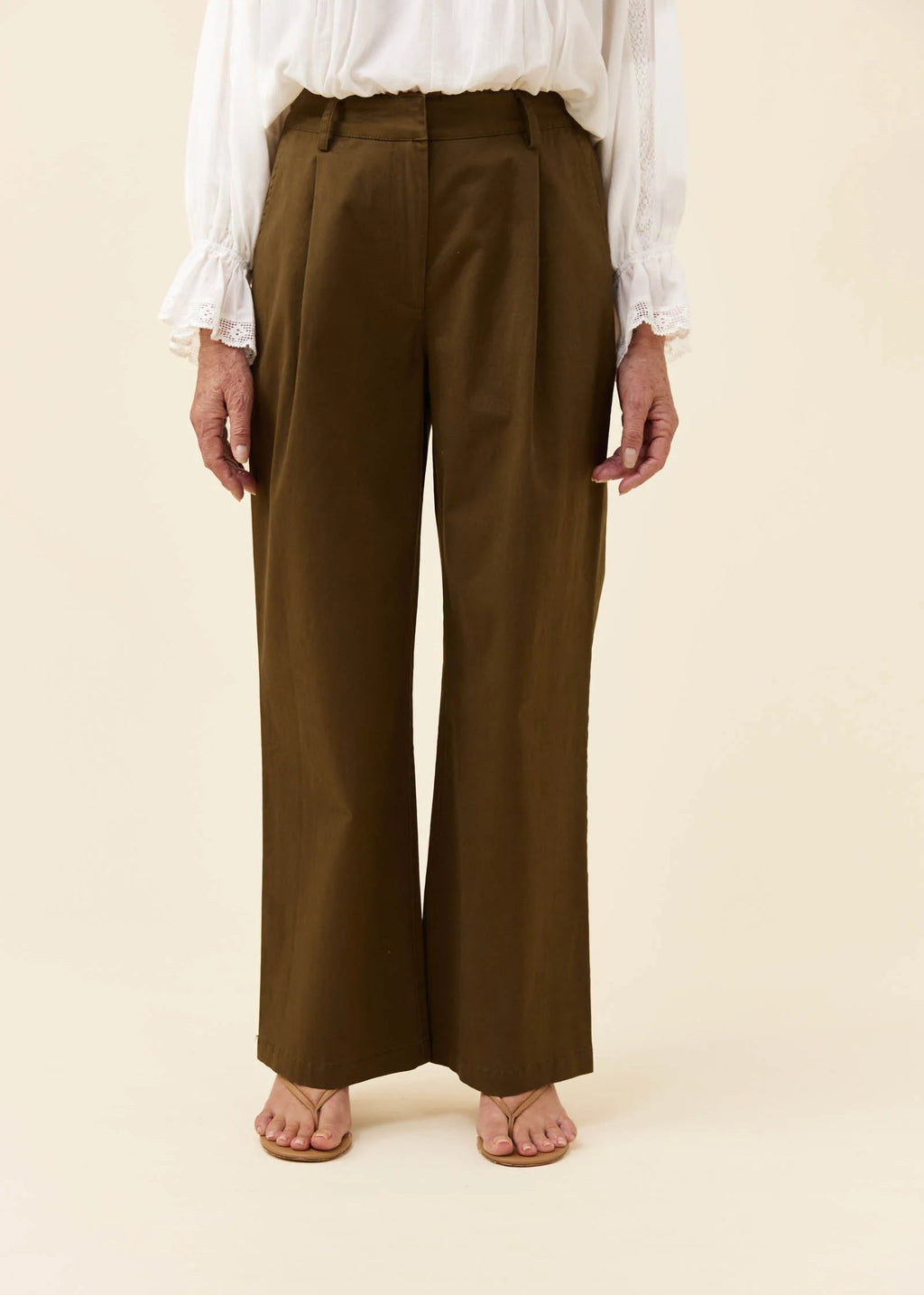 IOM Leonora Pant Olive