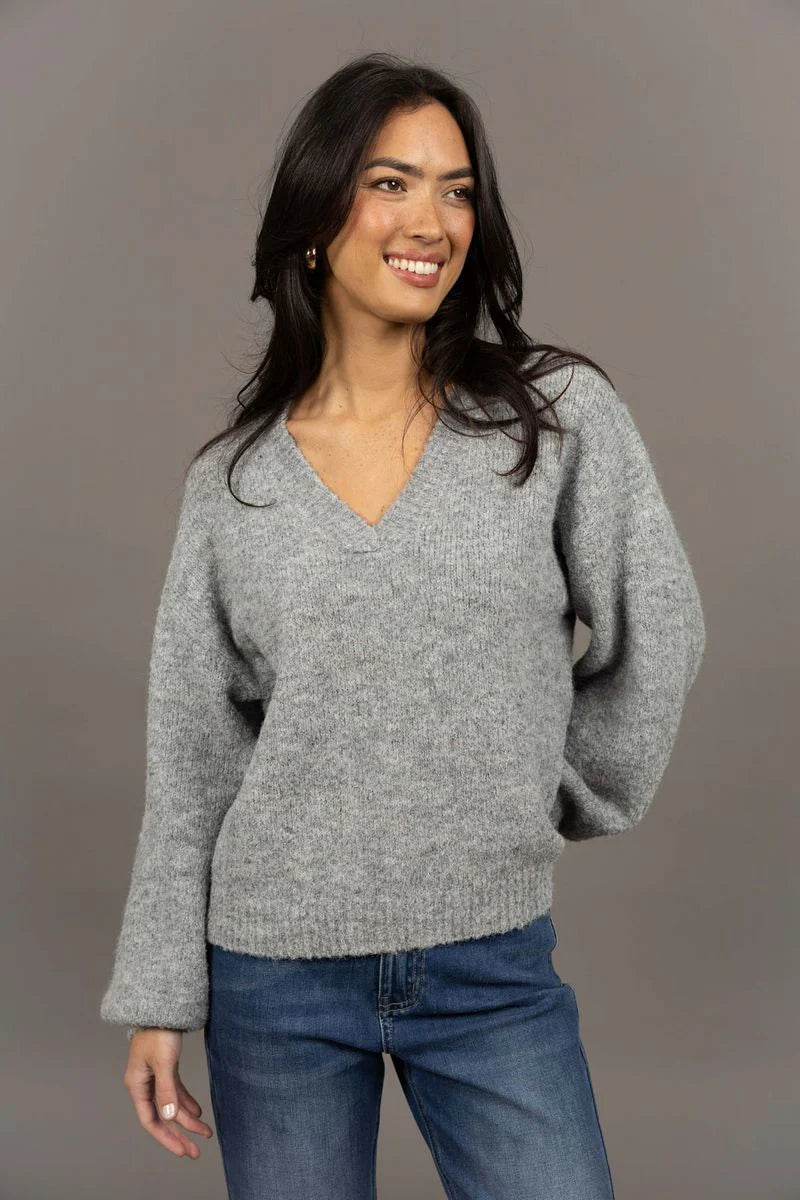 Humidity Nouveau V Neck Ash