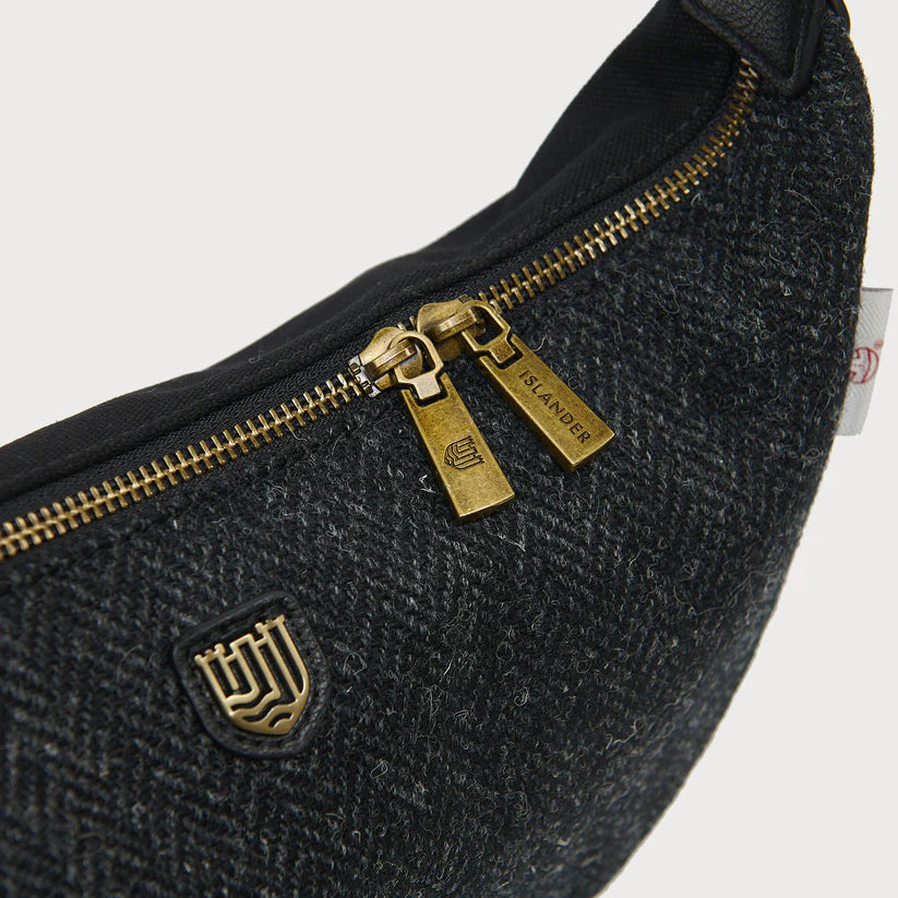 Islander Luna Handbag Black