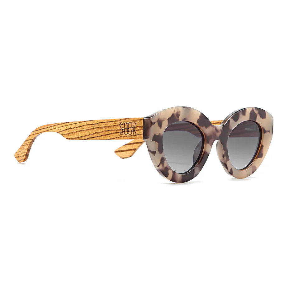 Soek Sunnies Stevie Ivory Tort