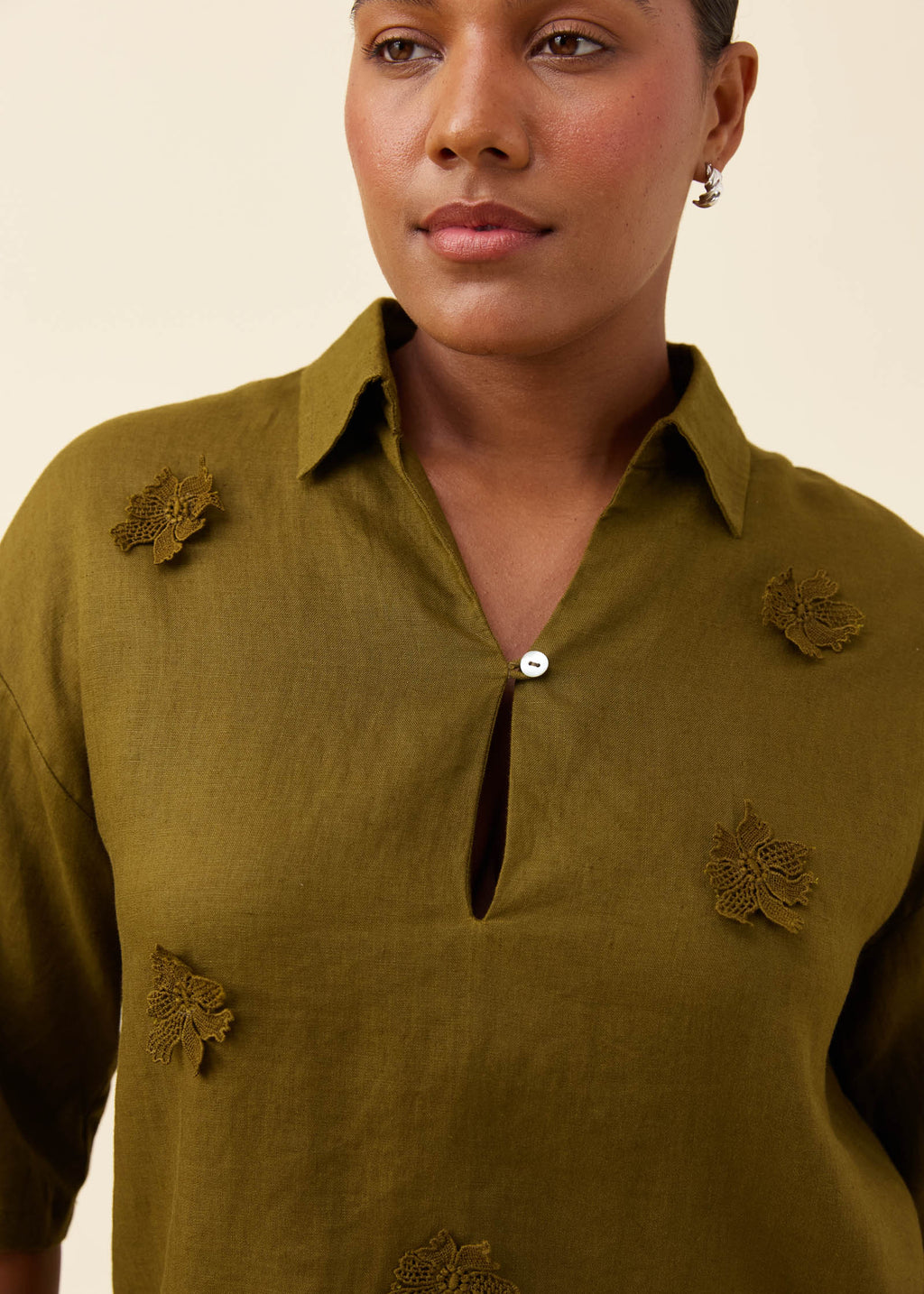 IOM Anita Shirt Olive