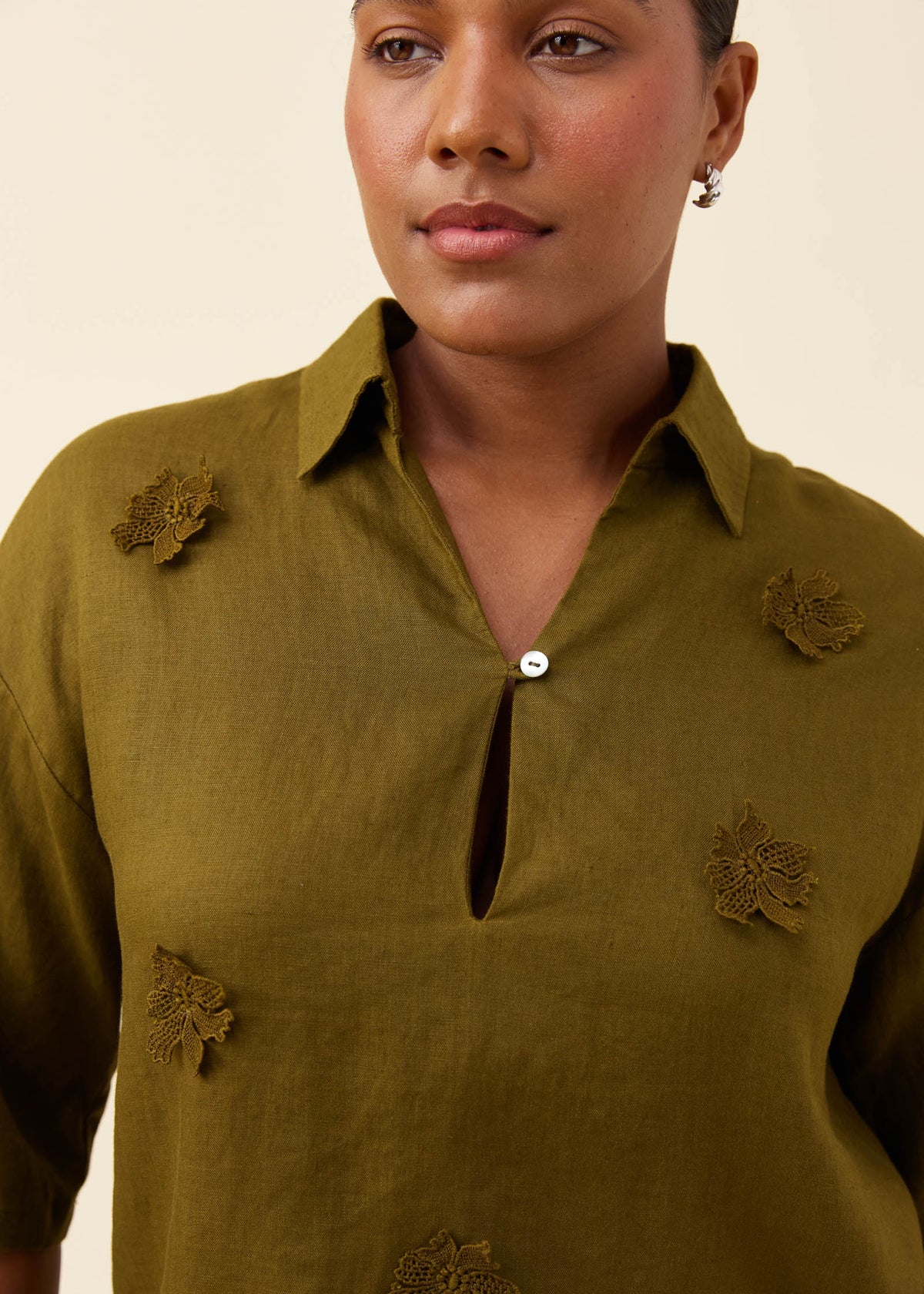 IOM Anita Shirt Olive