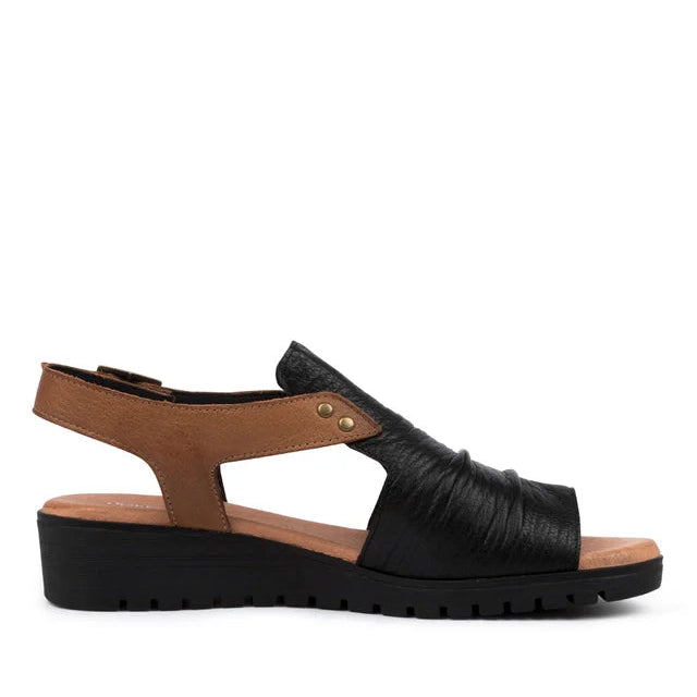 D & J Madis Black/Tan