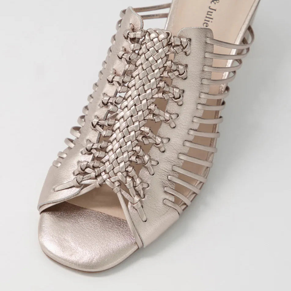 D & J Edan Platinum