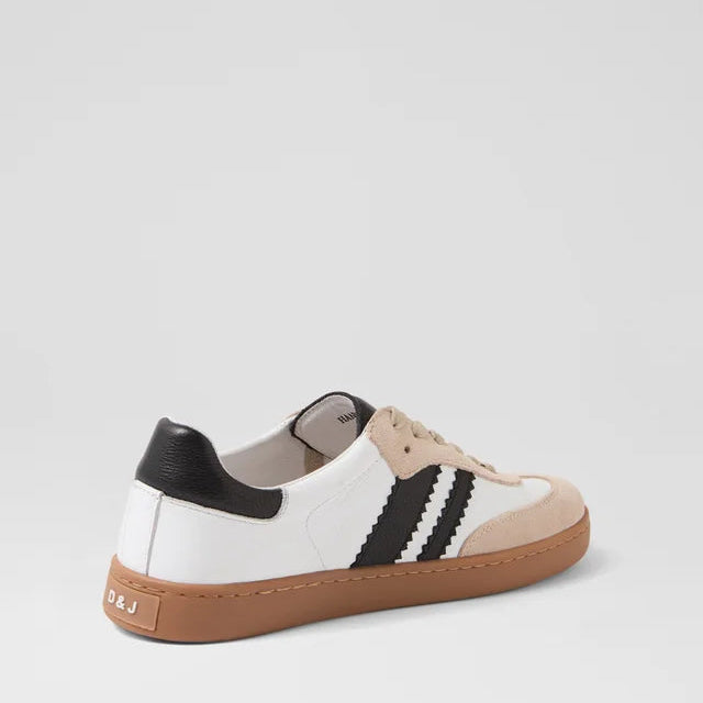 D & J Hanni Beige/White