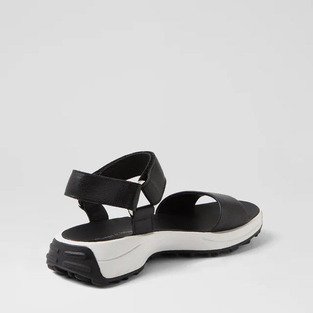 D & J Kela Black