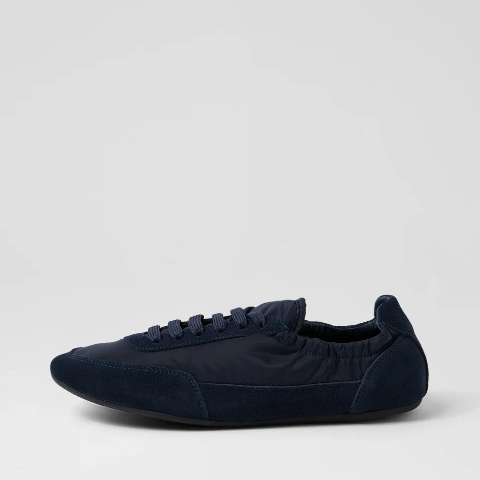 D & J Brinkle Navy