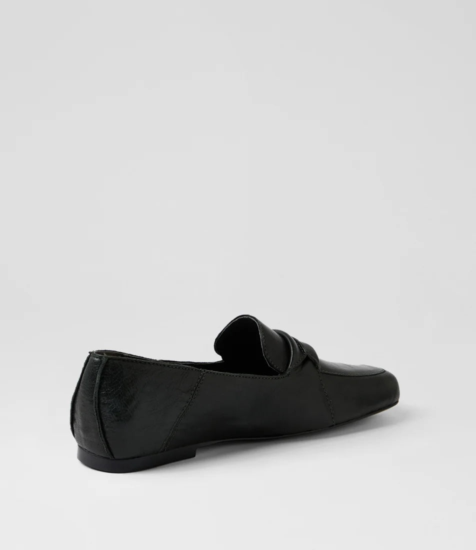 D & J Adonai Loafers Black