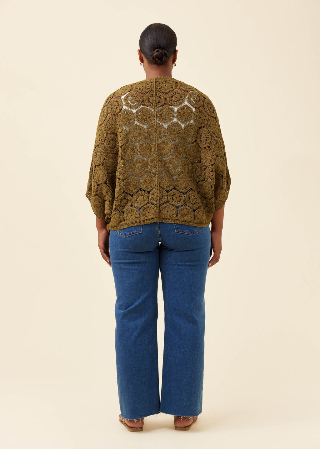 IOM Maggie Crotchet Cape Olive