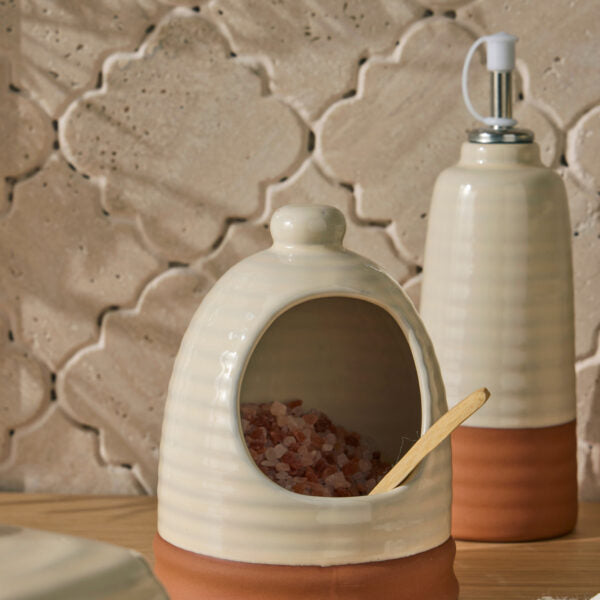 Grove Oil Pourer