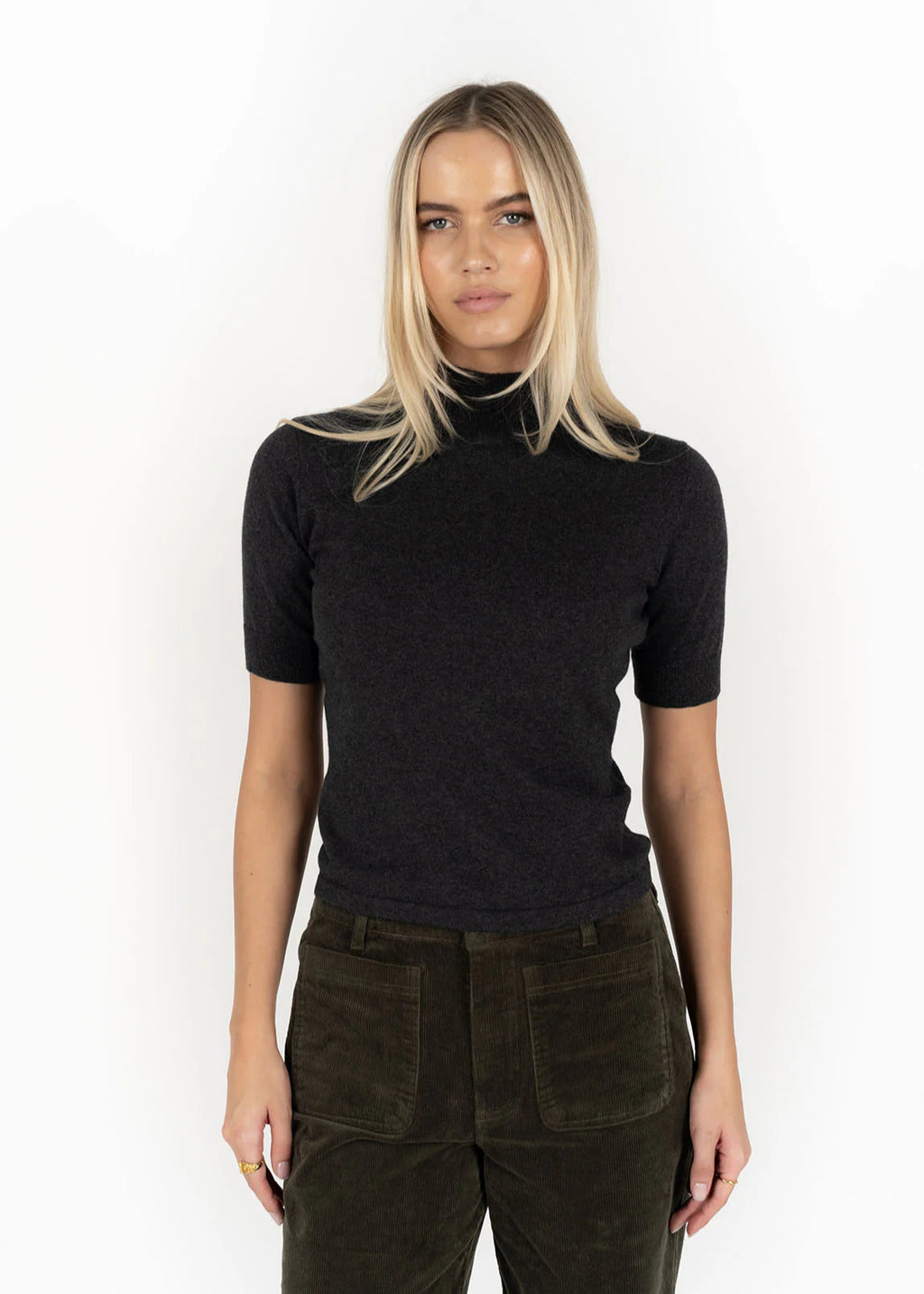 Humidity Vera Top Charcoal