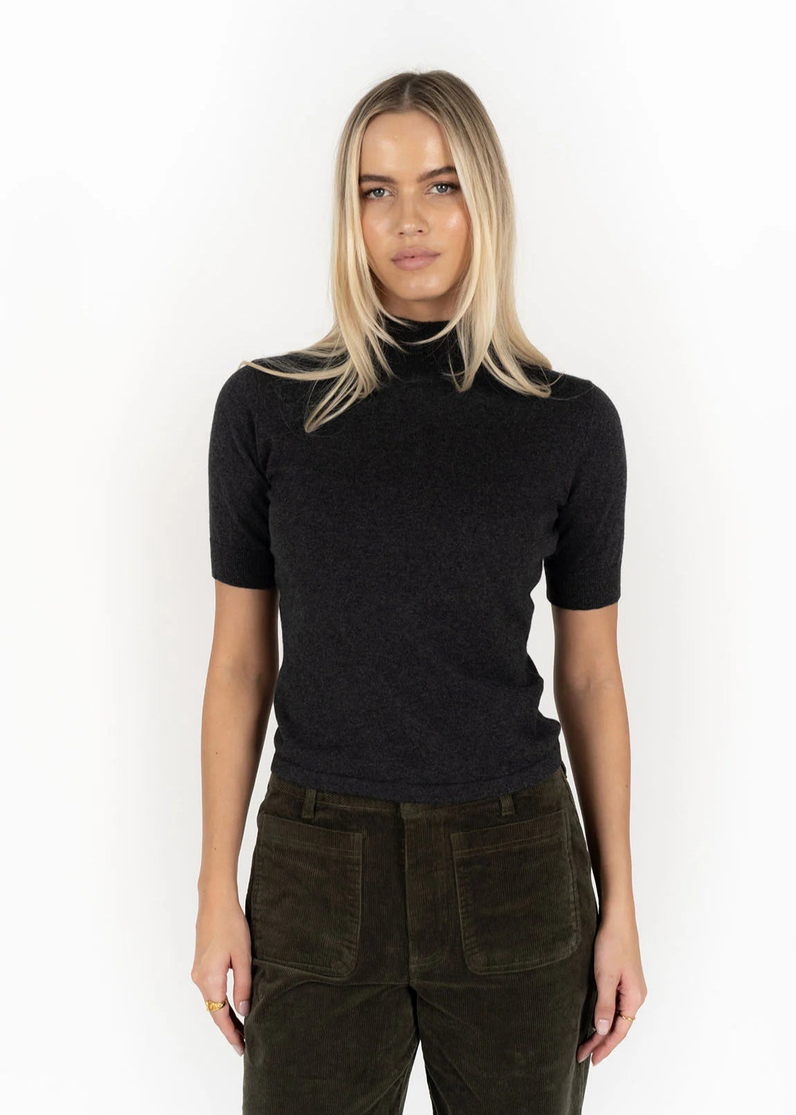 Humidity Vera Top Charcoal