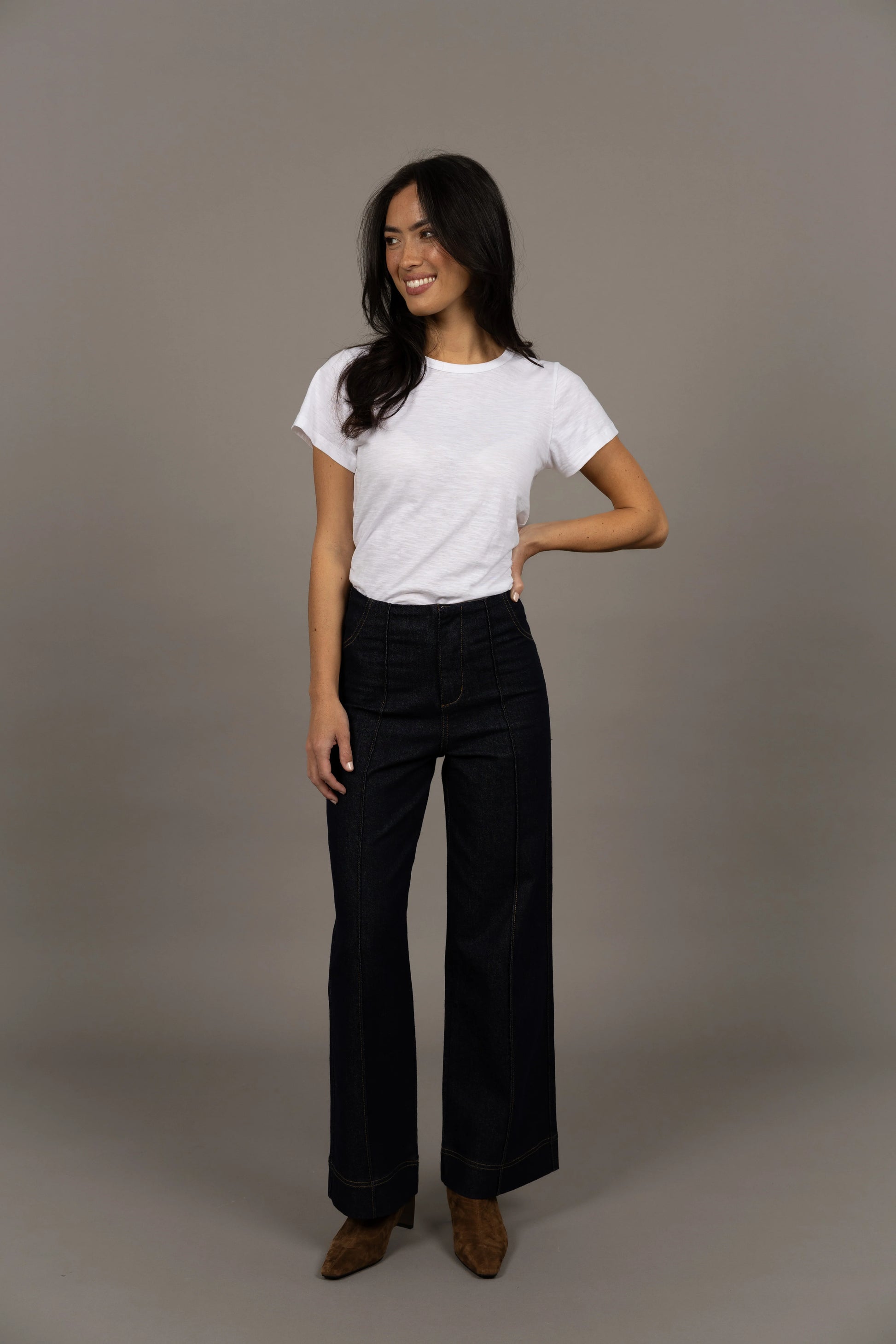 Humidity Escapade Jean Dark Blue