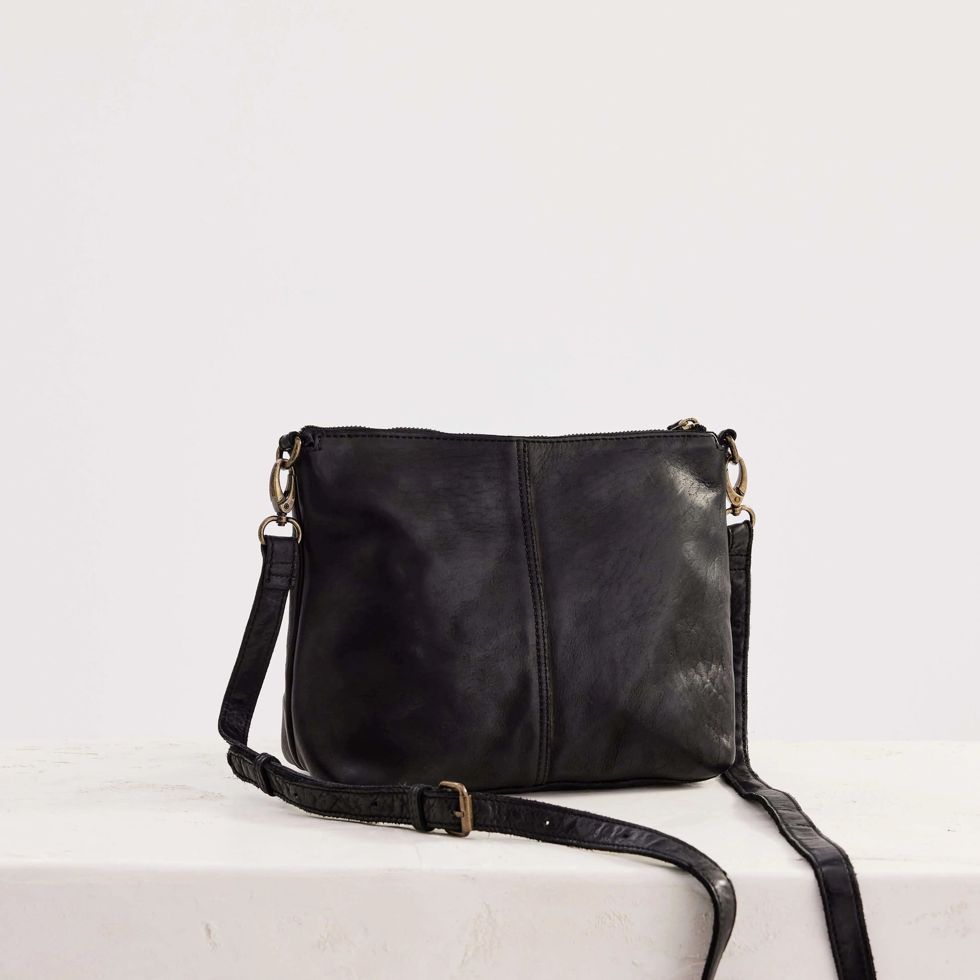 Juju & Co Essential Pouch Black