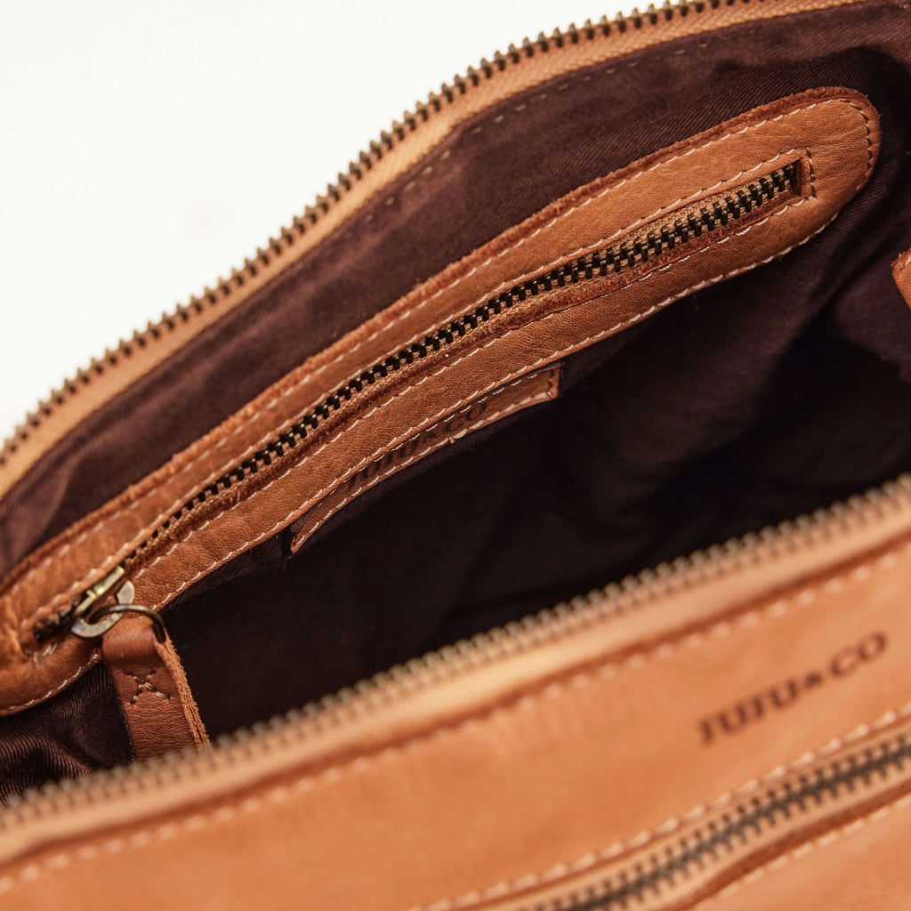 Juju & Co Essential Pouch Tan