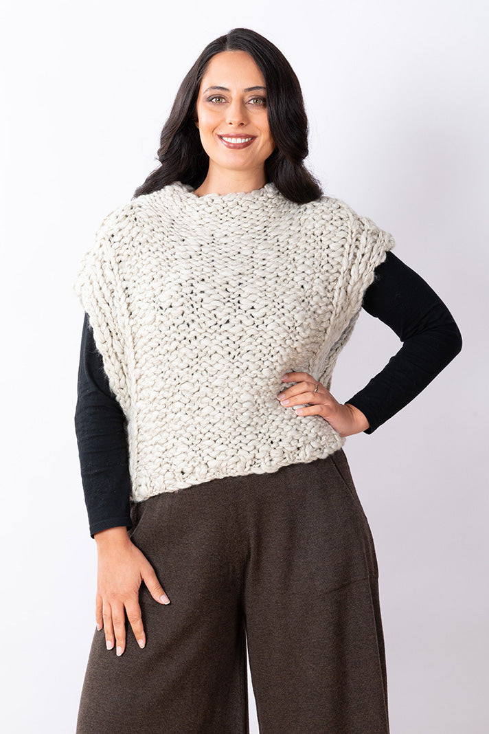 JJ Handknitted Vest Cream