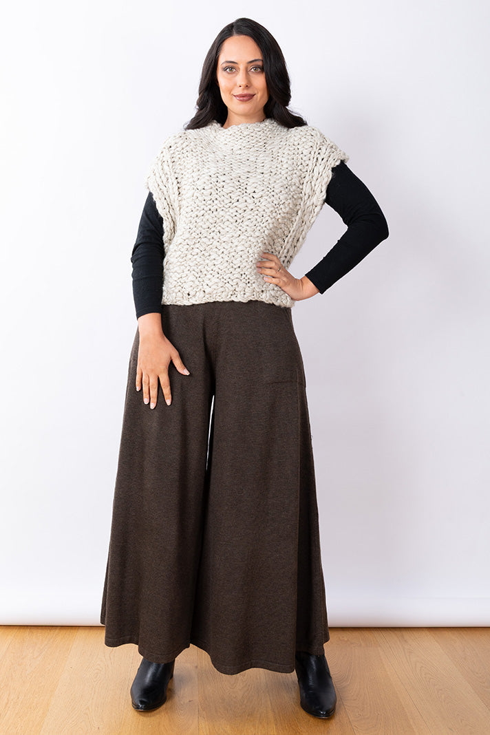 JJ Handknitted Vest Cream