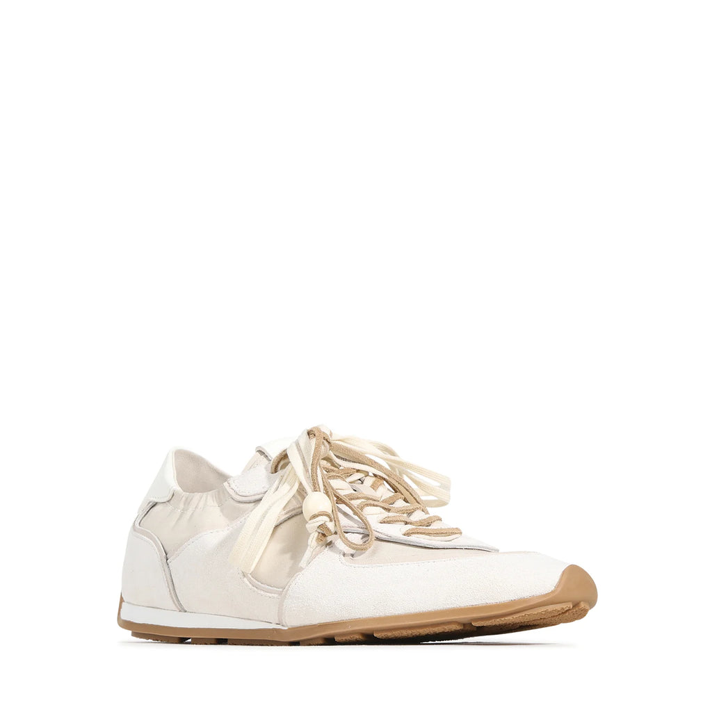 EOS Masha Off-White