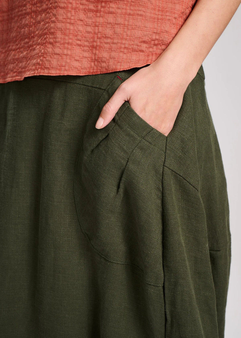 Olga Milwaukee Skirt Khaki