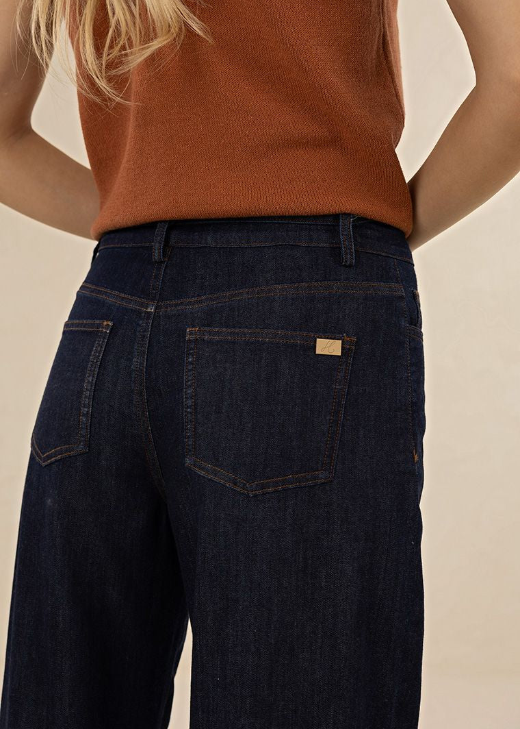 Humidity Ivy Barrel Jean