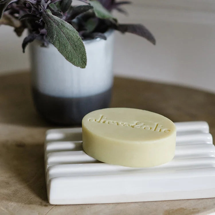 Olieve & Olie Foot Bar