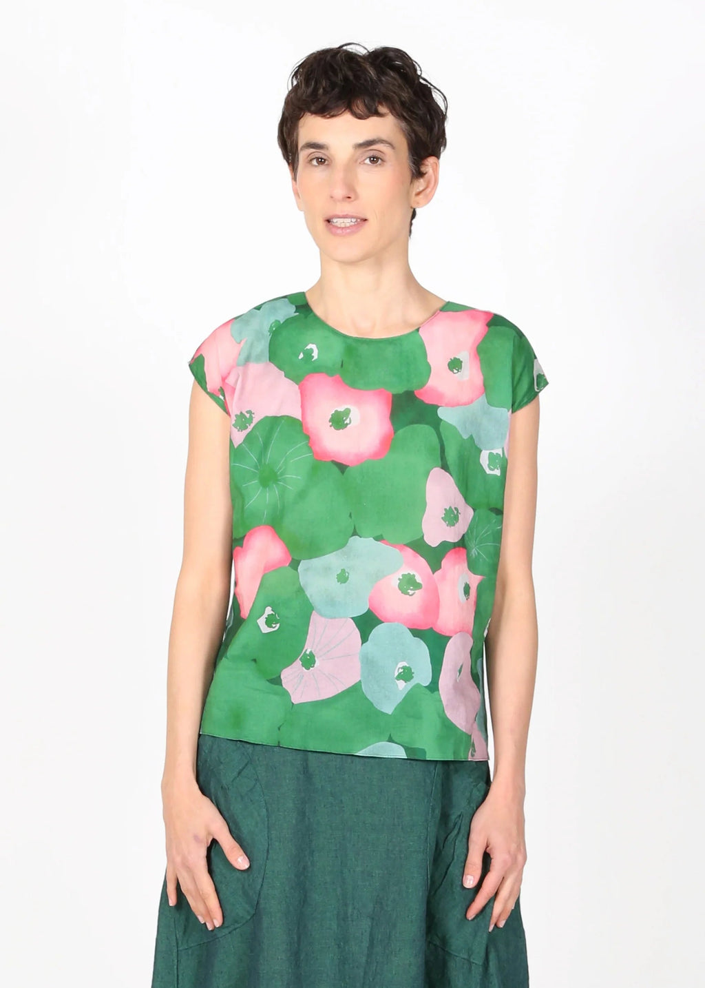 Olga Zahara Tee Green