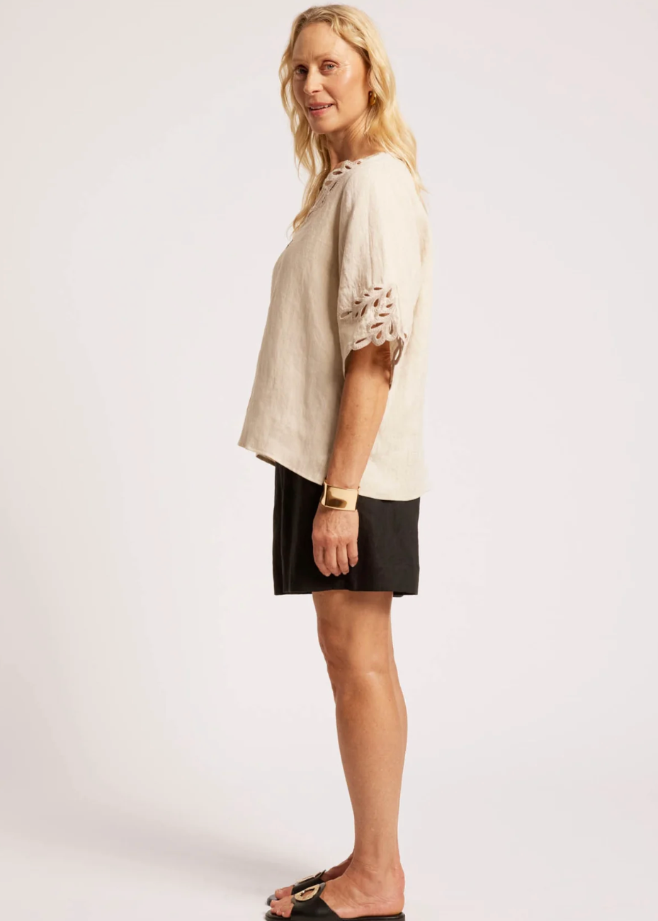 Eb & Ive Maris Top Tusk