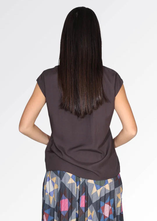 Olga Helena Tee Smokey Grey