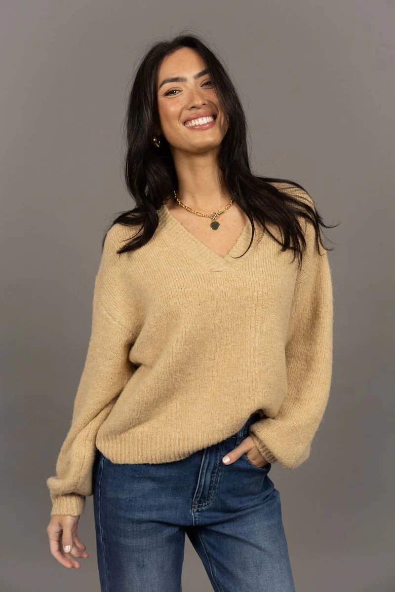 Humidity Nouveau V Neck Latte